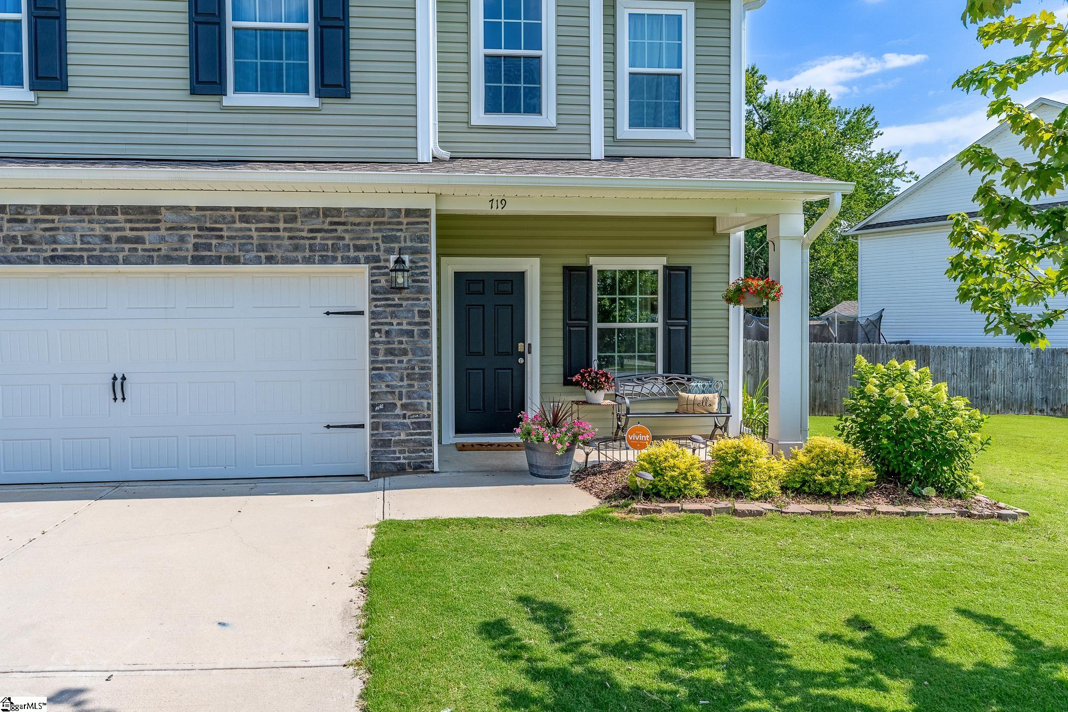 719 Camberwell Road Simpsonville, SC 29680 - Photo 32 of 46