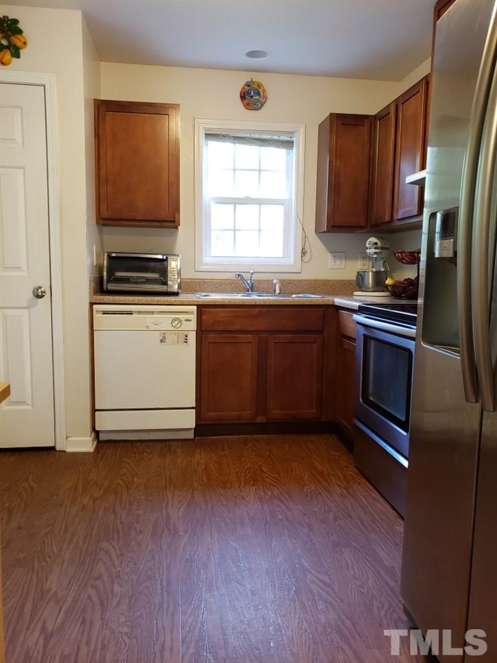 1112 Delham Road Knightdale, NC 27545 - Photo 8 of 15 Gallery Image 8