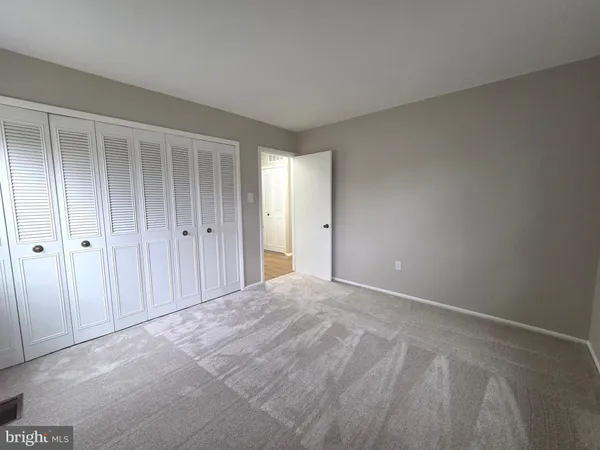 $3,500 | 4339 Mt Carriage Lane, Fairfax, VA 22033