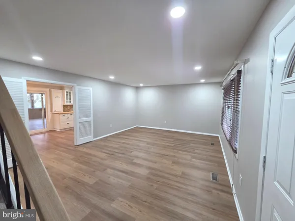 $3,500 | 4339 Mt Carriage Lane, Fairfax, VA 22033