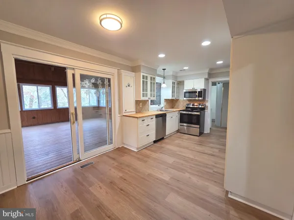 $3,500 | 4339 Mt Carriage Lane, Fairfax, VA 22033