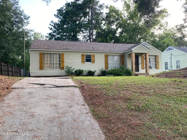 $124,950 | 102 Brooklyn Drive, Natchez, MS 39120