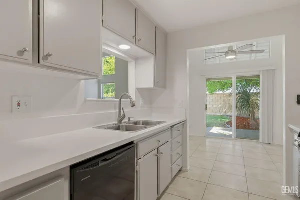 $305,000 | Undisclosed Address, Bakersfield, CA 93311