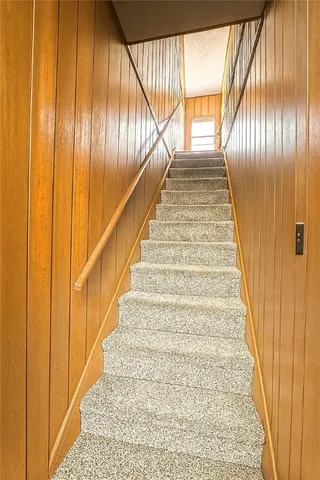 $2,000 | 14 Douglas Street, Unit 14, West Warwick, RI 02893