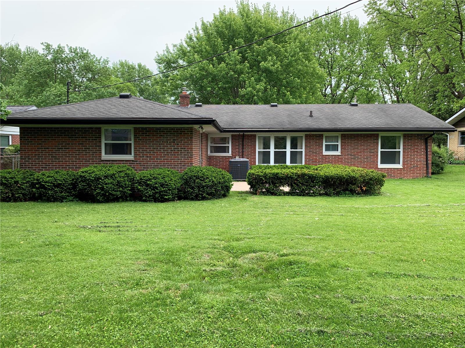 915 Werner Road Belleville, IL 62223 - Photo 25 of 28 Gallery Image 25