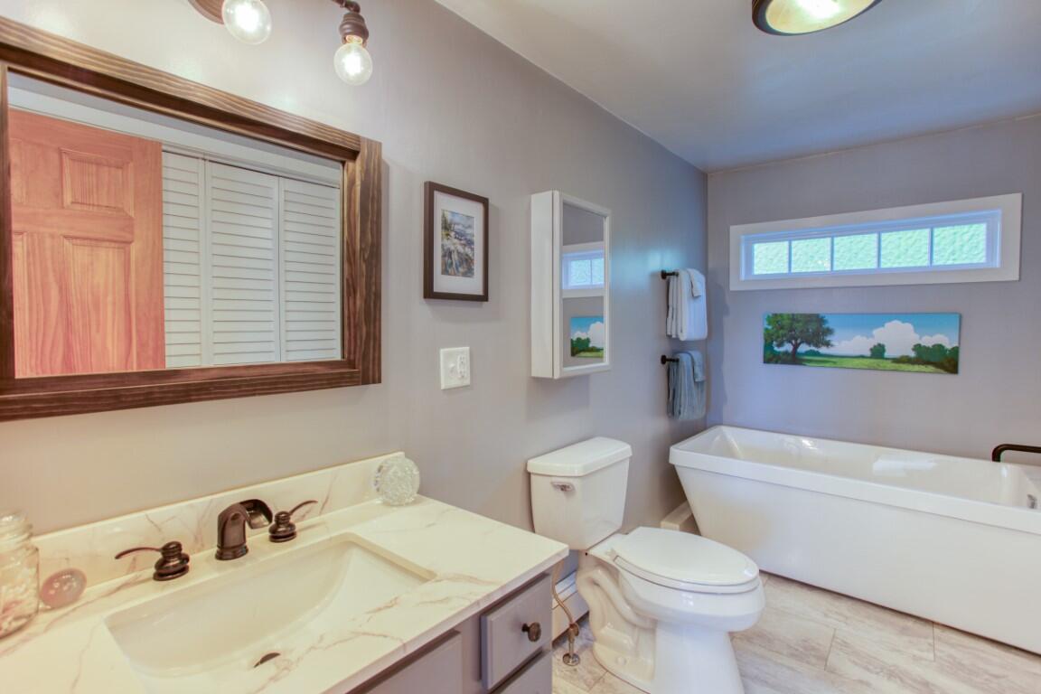 44 Lincoln Street Boothbay, ME 04544 - Photo 15 of 28 44LincolnSt-5600