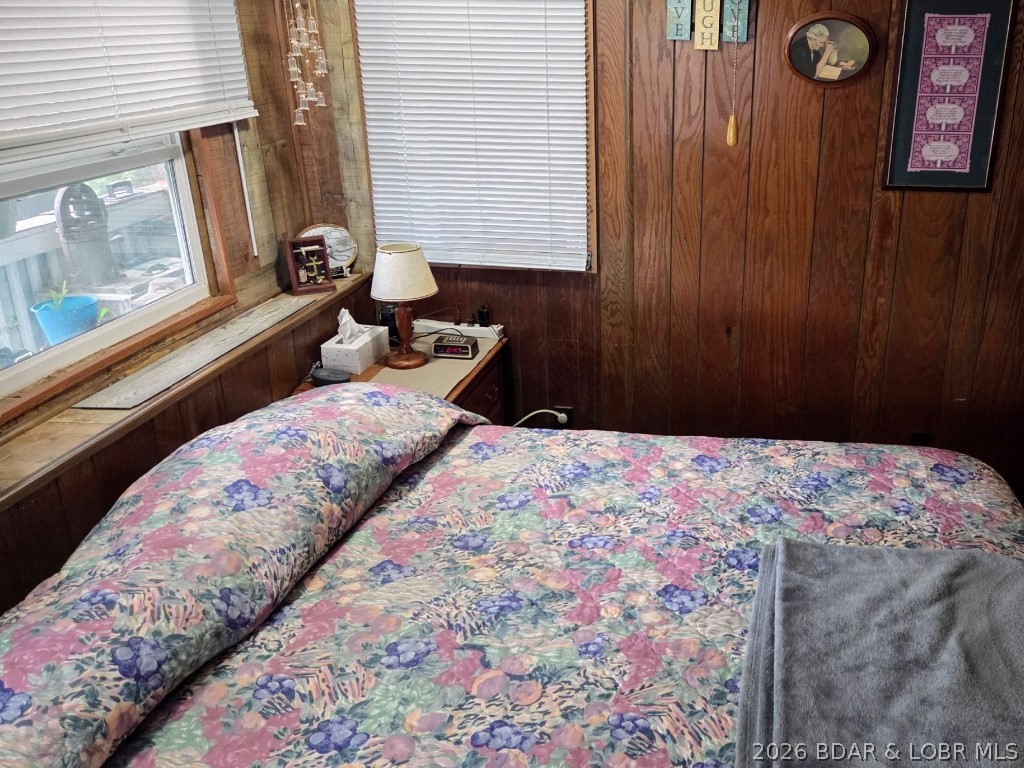 24732 Melody Road Versailles, MO 65084 - Photo 12 of 23