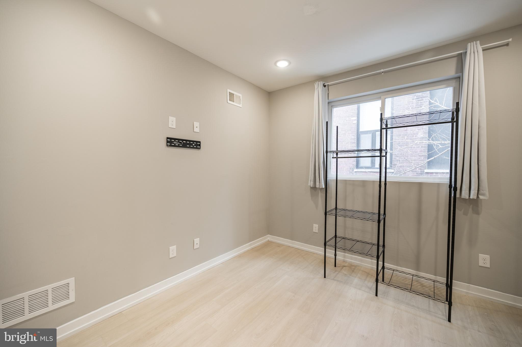 2428 Jasper Street, Unit A Philadelphia, PA 19125 - Photo 19 of 26 a view of an empty room