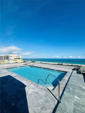 $2,300 | 1255 Collins Avenue, Unit 608, Miami Beach, FL 33139