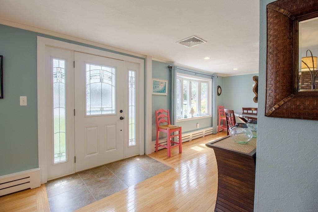 6 Connor Road Beverly, MA 01915 - Photo 3 of 39 Gallery Image 3