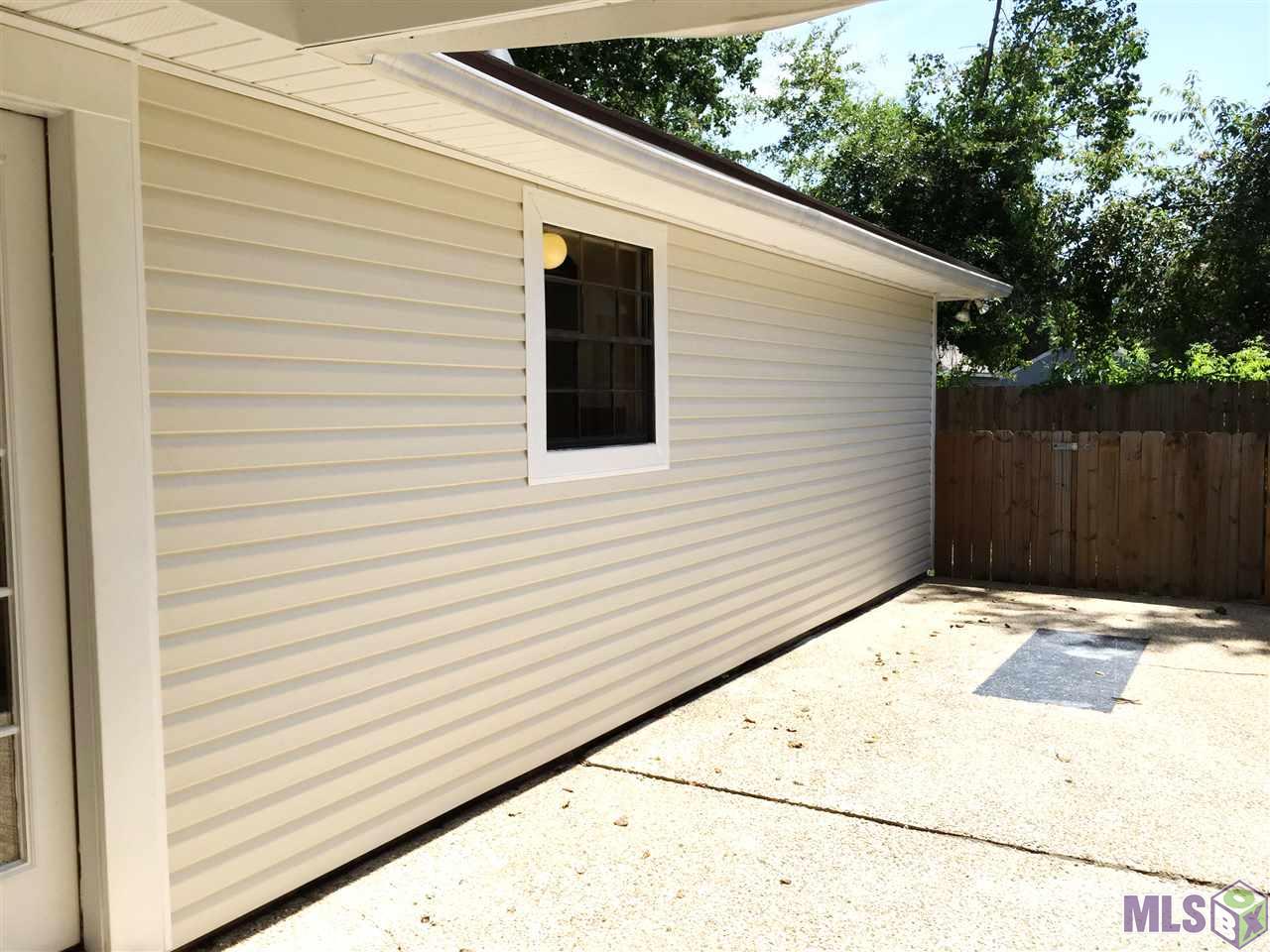 11139 Stanley Aubin Lane Baton Rouge, LA 70816 - Photo 19 of 24 Open Patio