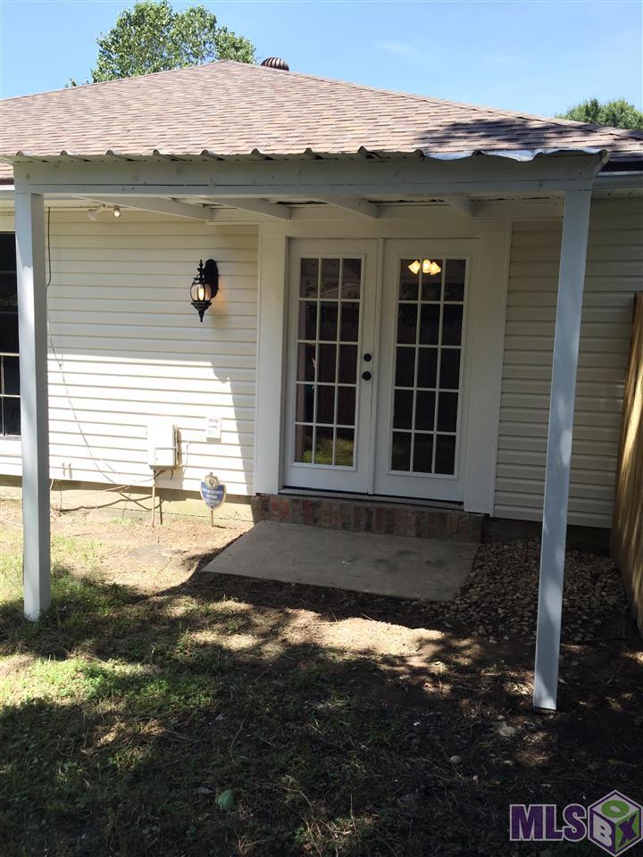 11139 Stanley Aubin Lane Baton Rouge, LA 70816 - Photo 22 of 24 Covered area off master bedroom