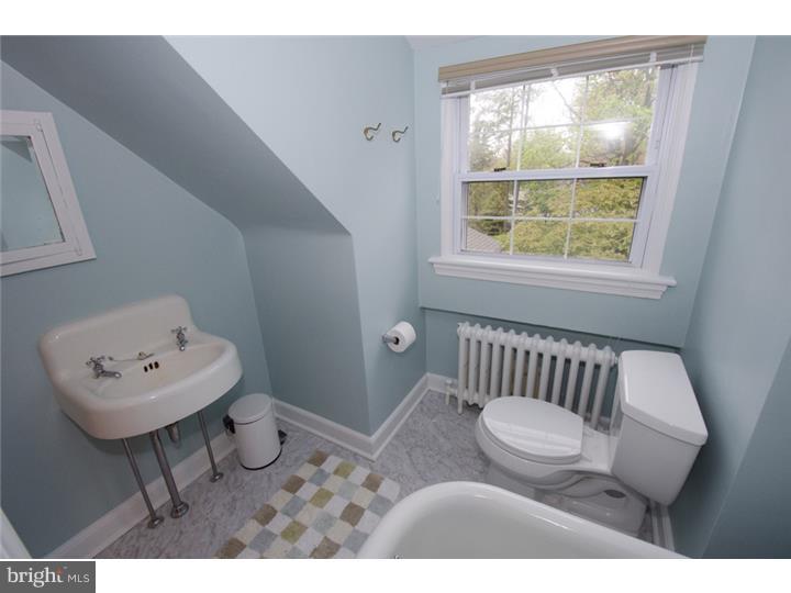 345 Wister Road Wynnewood, PA 19096 - Photo 10 of 23 Bathroom