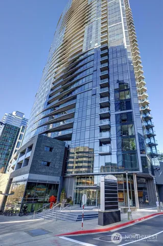 $1,725,000 | 10700 Northeast 4th Street, Unit 2712, Bellevue, WA 98004