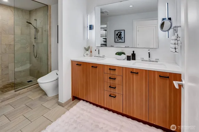 $1,725,000 | 10700 Northeast 4th Street, Unit 2712, Bellevue, WA 98004