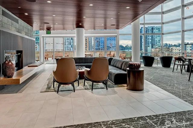 $1,725,000 | 10700 Northeast 4th Street, Unit 2712, Bellevue, WA 98004