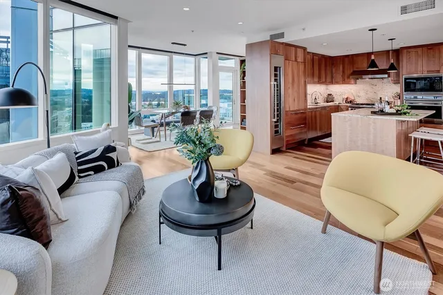 $1,725,000 | 10700 Northeast 4th Street, Unit 2712, Bellevue, WA 98004