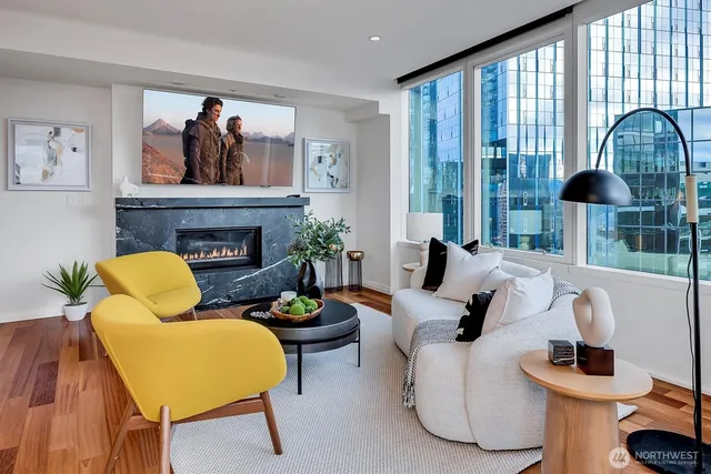 $1,725,000 | 10700 Northeast 4th Street, Unit 2712, Bellevue, WA 98004