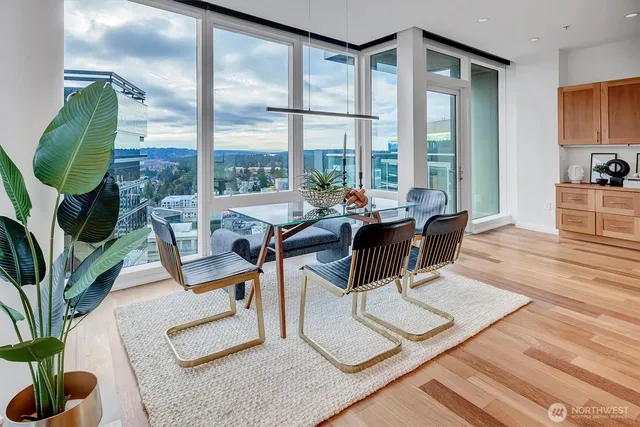 $1,725,000 | 10700 Northeast 4th Street, Unit 2712, Bellevue, WA 98004