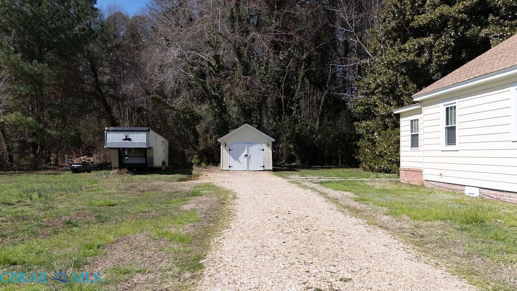 3544 Weems Road Weems, VA 22576 - Photo 3 of 27
