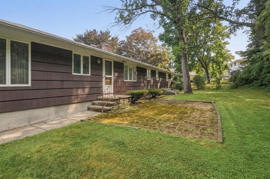 52 Thornton Road Worcester, MA 01606 - Photo 30 of 30