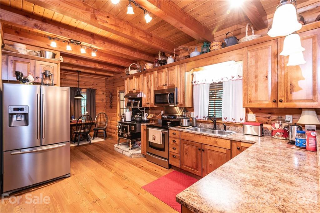 2546 Zacks Farm Road Lenoir, NC 28645 - Photo 18 of 41 Gallery Image 18