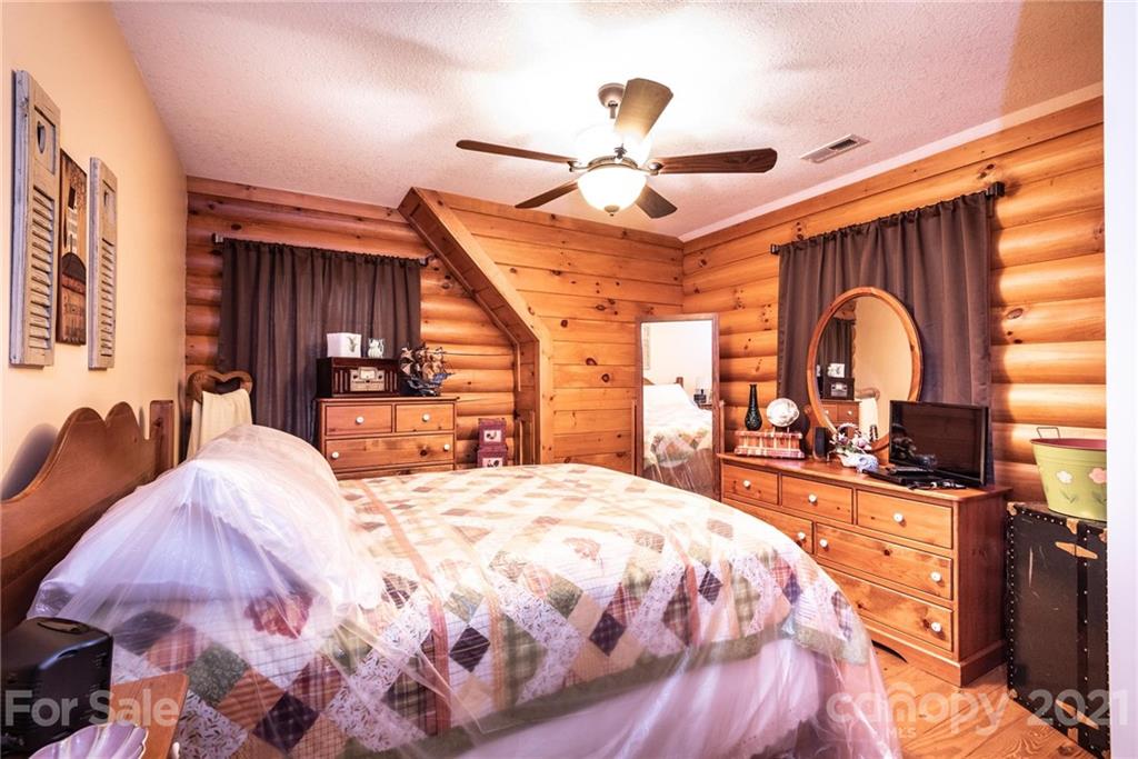 2546 Zacks Farm Road Lenoir, NC 28645 - Photo 29 of 41 Gallery Image 29