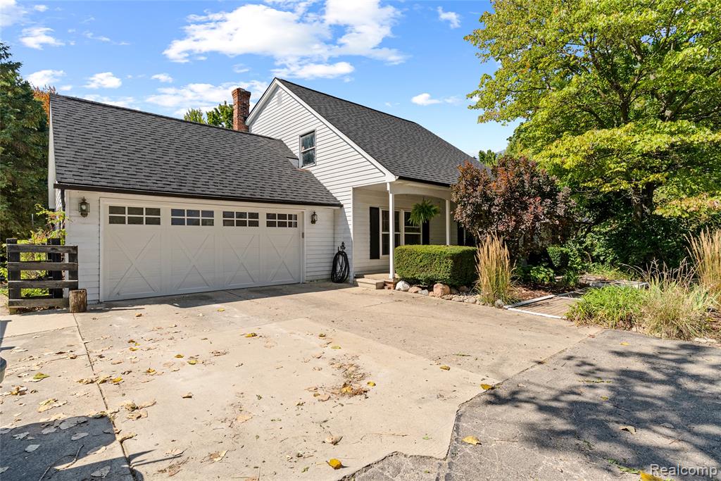 2715 Cullen Road Howell, MI 48855 - Photo 5 of 88 Gallery Image 5