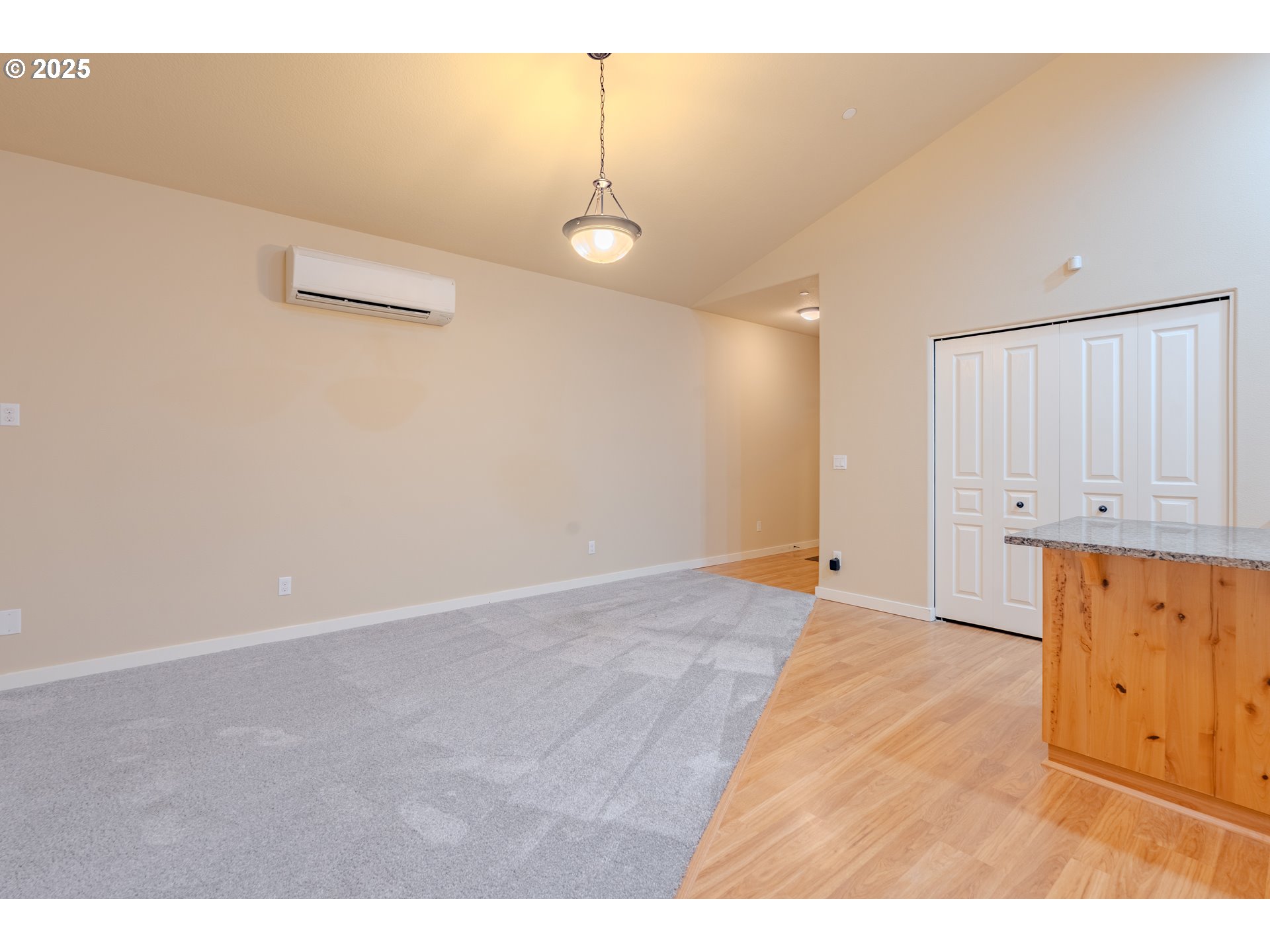 185 North 43rd Place Ridgefield, WA 98642 - Photo 10 of 31 Dining Room