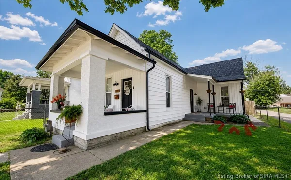 $239,900 | 1321 Locust Street, New Albany, IN 47150