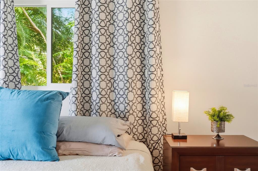 4214 Tee Road Sarasota, FL 34235 - Photo 37 of 93 Gallery Image 37