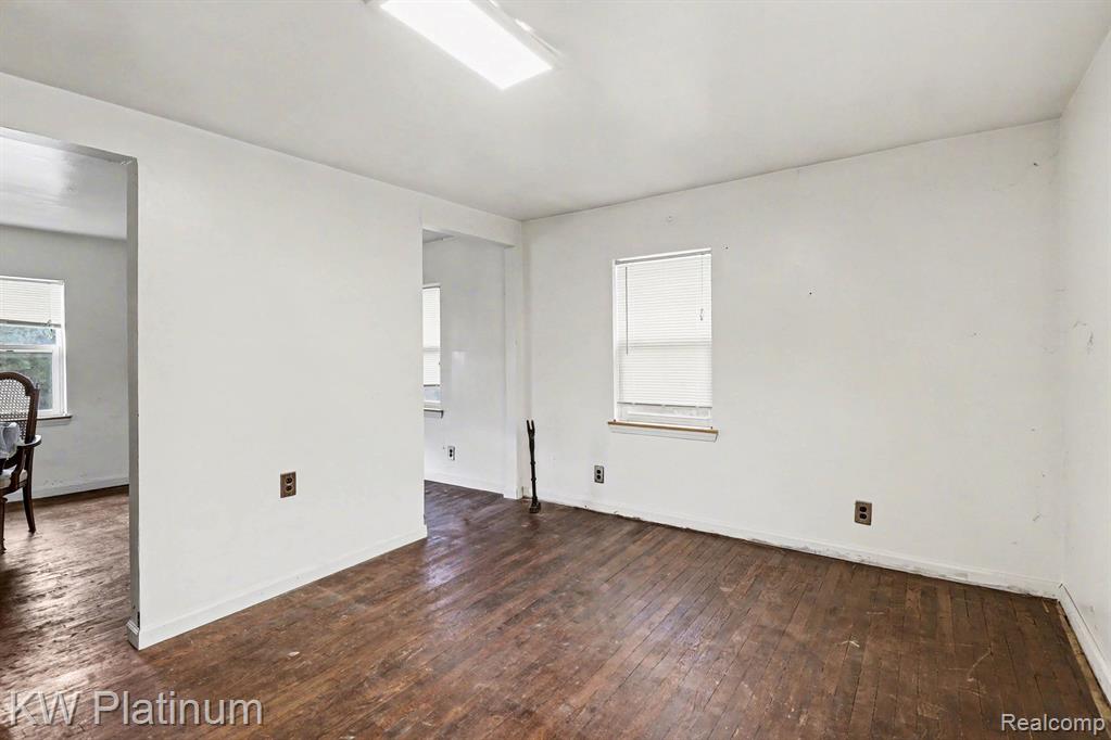 5160 Laur Road North Branch, MI 48461 - Photo 12 of 27 Gallery Image 12