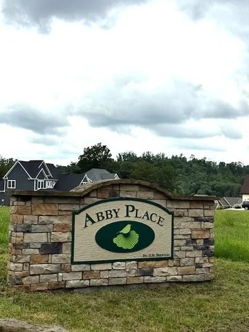 $66,000 | 1004 Christina Ct., Trafford, PA 15085