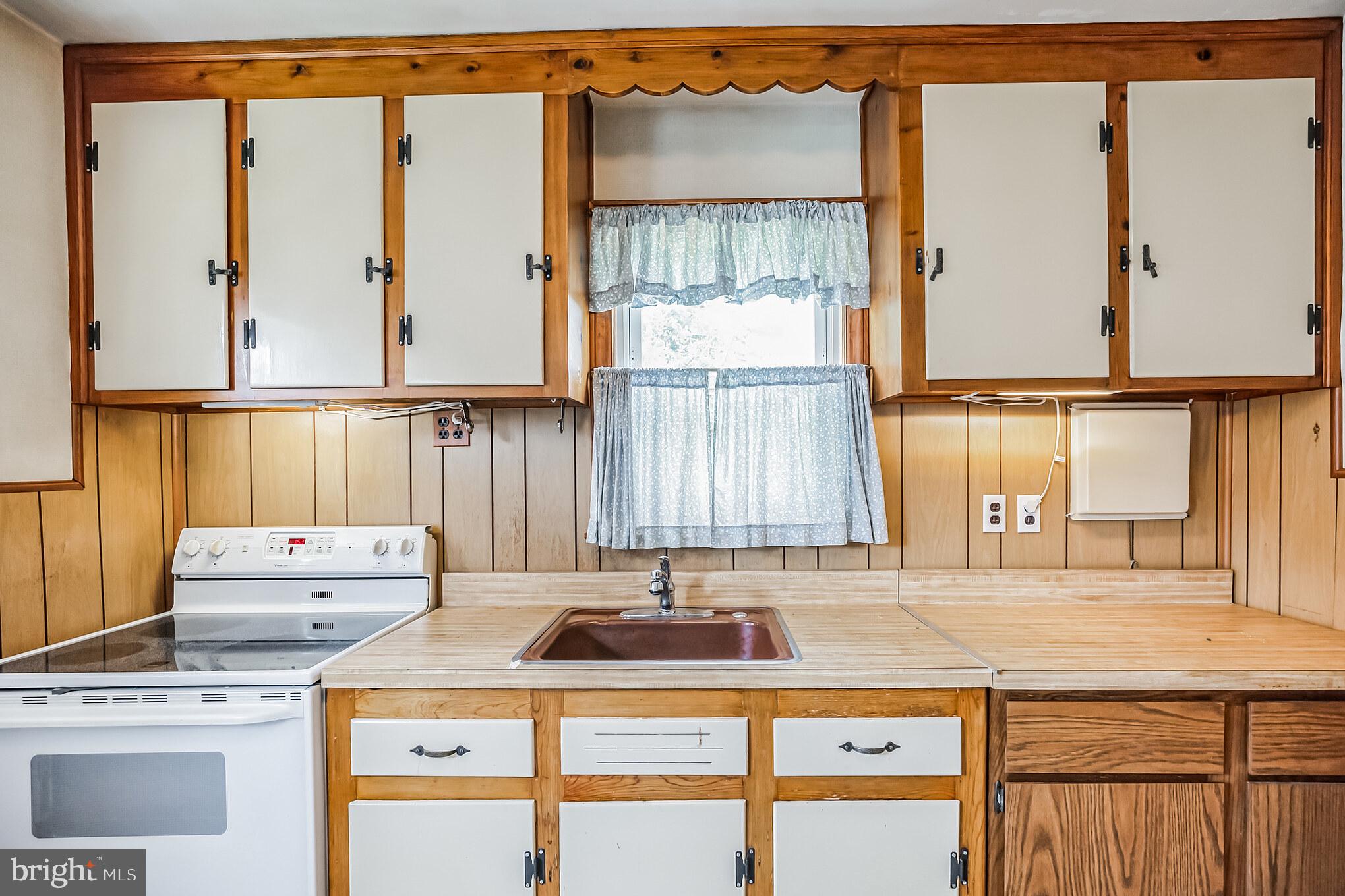 223 Carlisle Road Audubon, NJ 08106 - Photo 11 of 28 Gallery Image 11