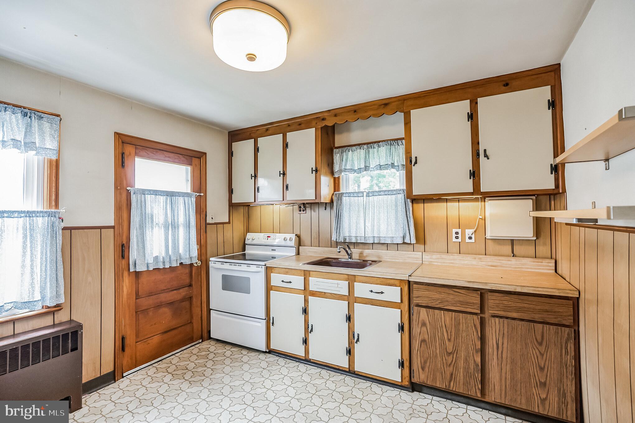 223 Carlisle Road Audubon, NJ 08106 - Photo 14 of 28 Gallery Image 14