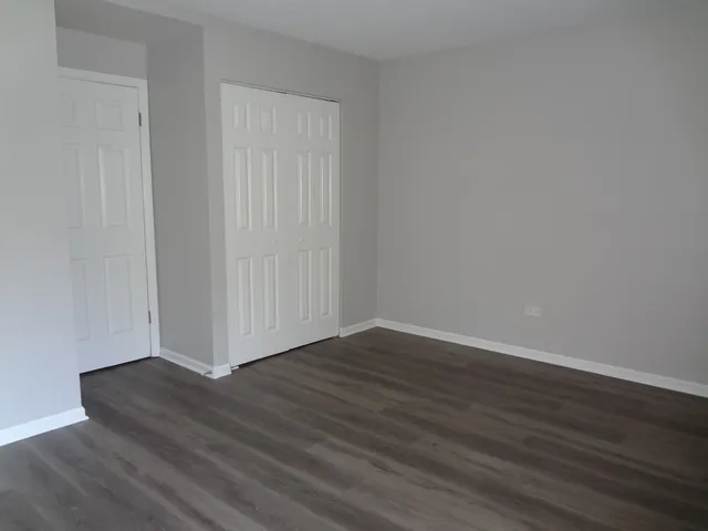 $179,900 | 128.5 Cora Avenue, Unit E, Fox Lake, IL 60020