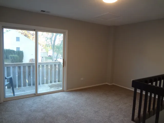 $179,900 | 128.5 Cora Avenue, Unit E, Fox Lake, IL 60020