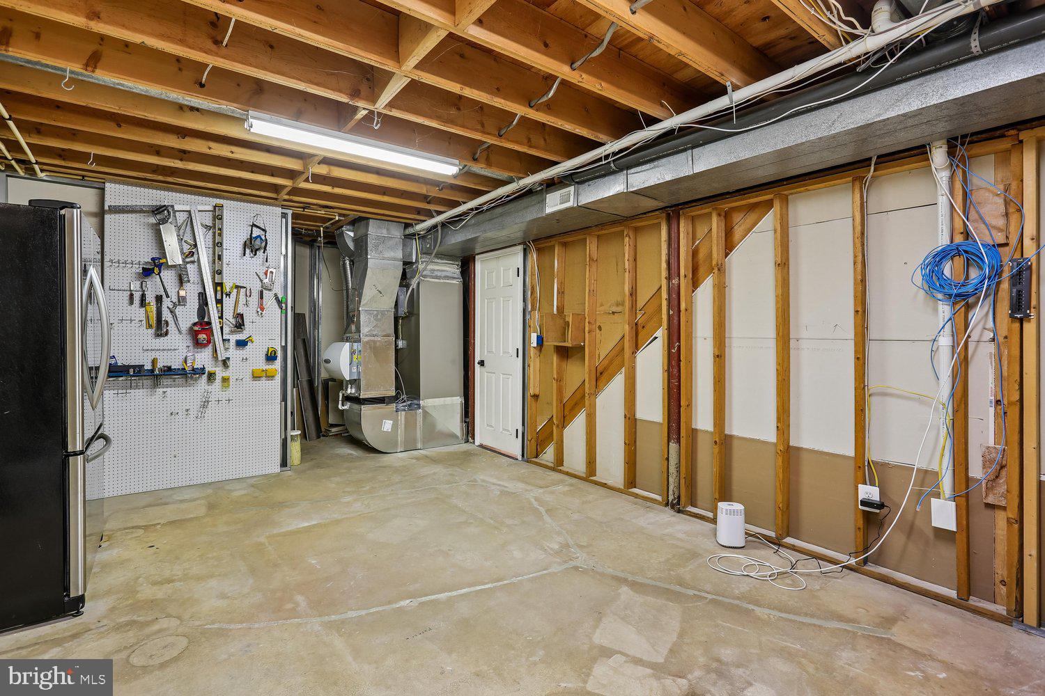 20920 Sunnyacres Road Gaithersburg, MD 20882 - Photo 52 of 64 Storage/Utility