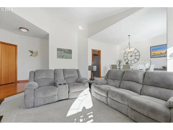 $655,000 | 3857 Southwest Brittany Drive, Gresham, OR 97080