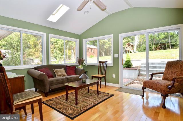 7924 Ellet Road Springfield, VA 22151 - Photo 1 of 30 Interior (General)