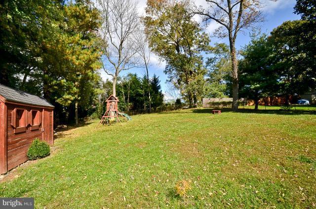 7924 Ellet Road Springfield, VA 22151 - Photo 15 of 30 Exterior (Rear)