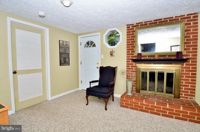7924 Ellet Road Springfield, VA 22151 - Photo 23 of 30 Family Room