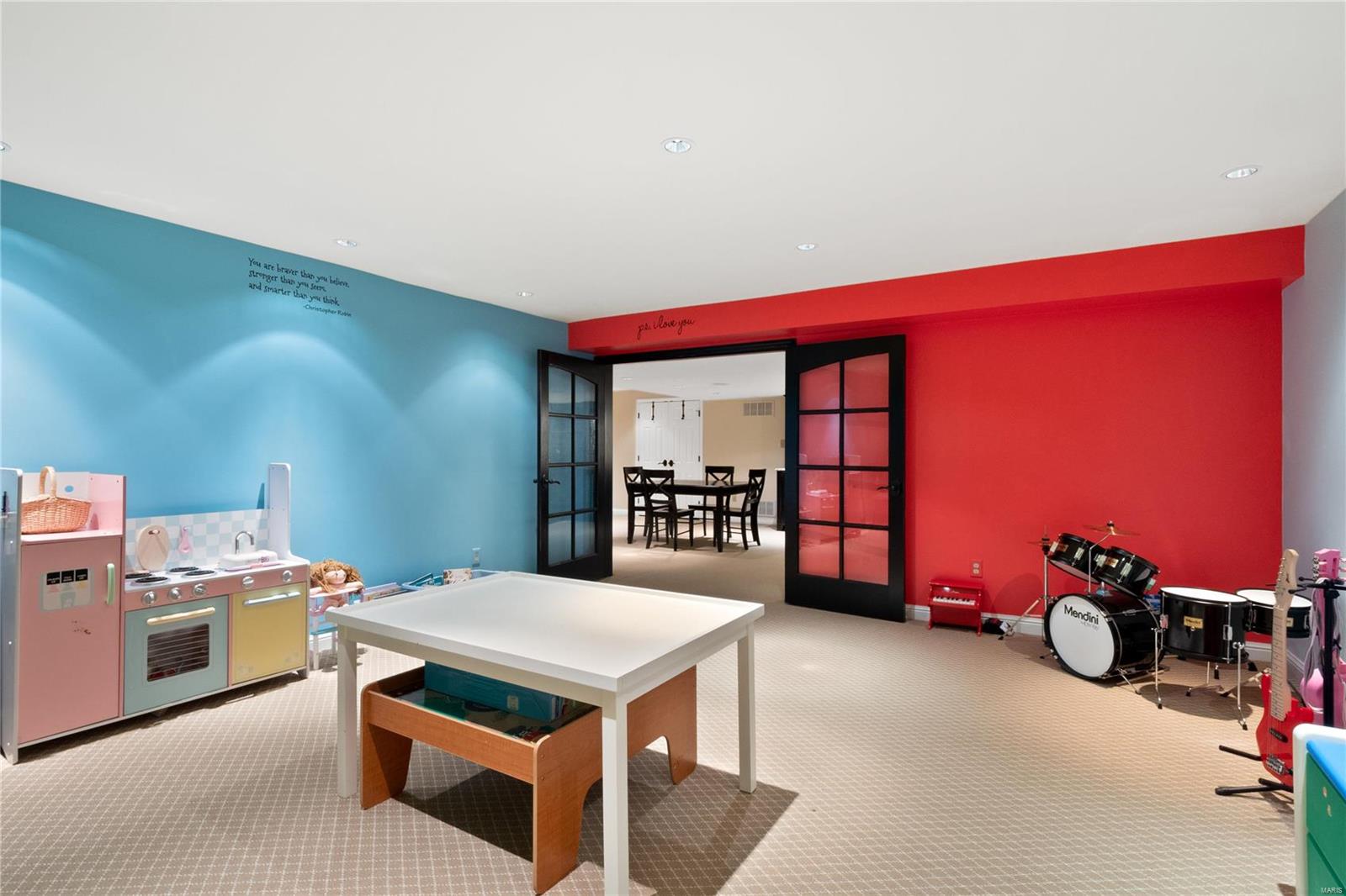 60 Daniel Road Ladue, MO 63124 - Photo 33 of 42 Gallery Image 33