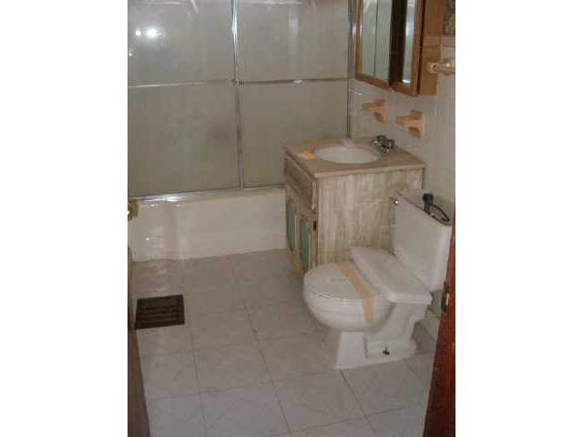 1236 Acton Road Columbus, OH 43224 - Photo 5 of 6