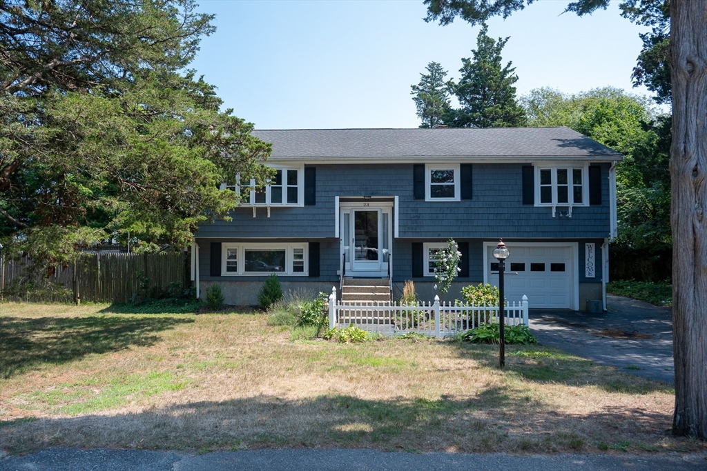 23 Gratto Road Marshfield, MA 02050 - Photo 1 of 40 Gallery Image 1
