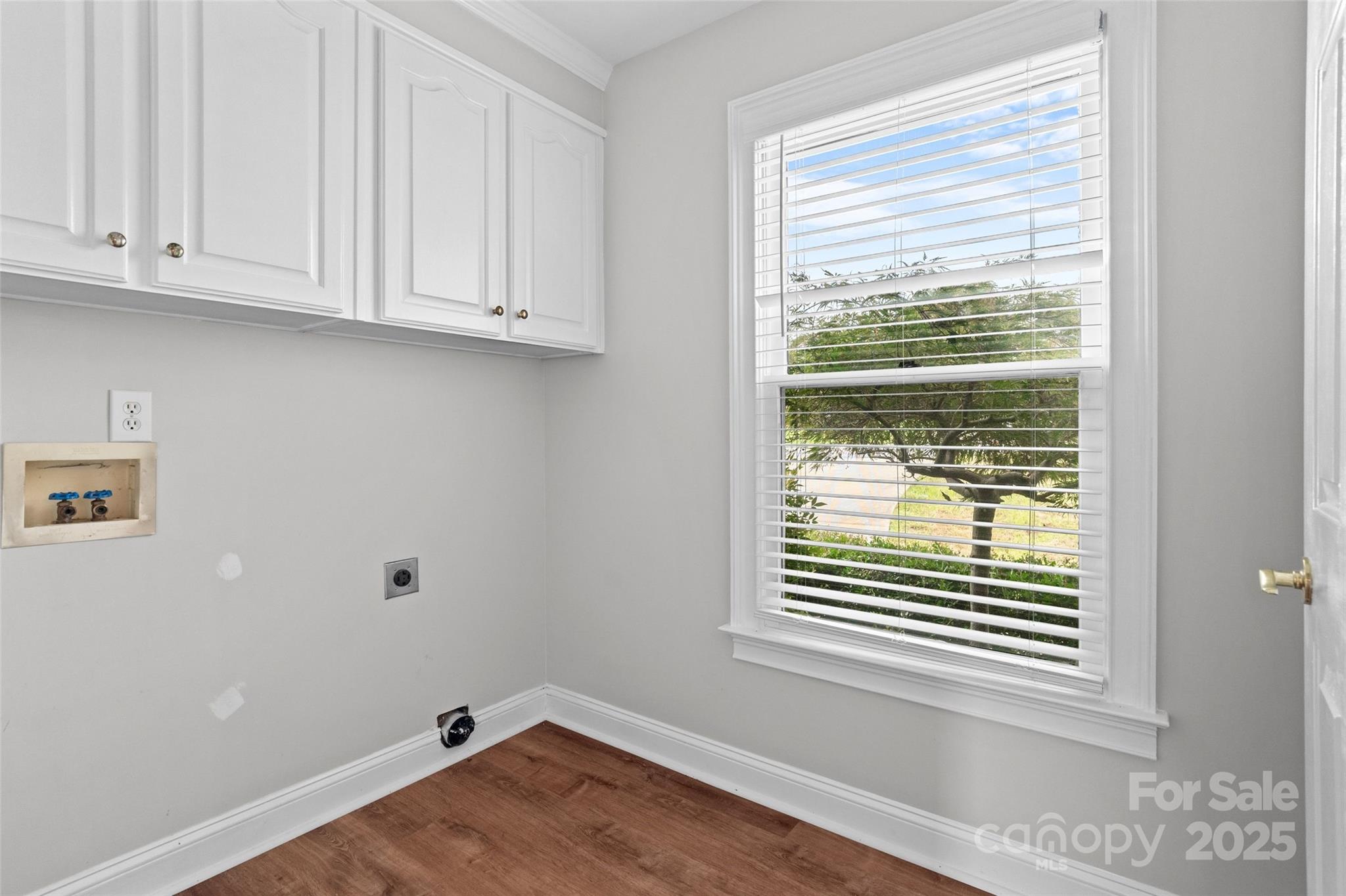 2082 Egret Court Rock Hill, SC 29732 - Photo 15 of 36 a view of a window in an empty room