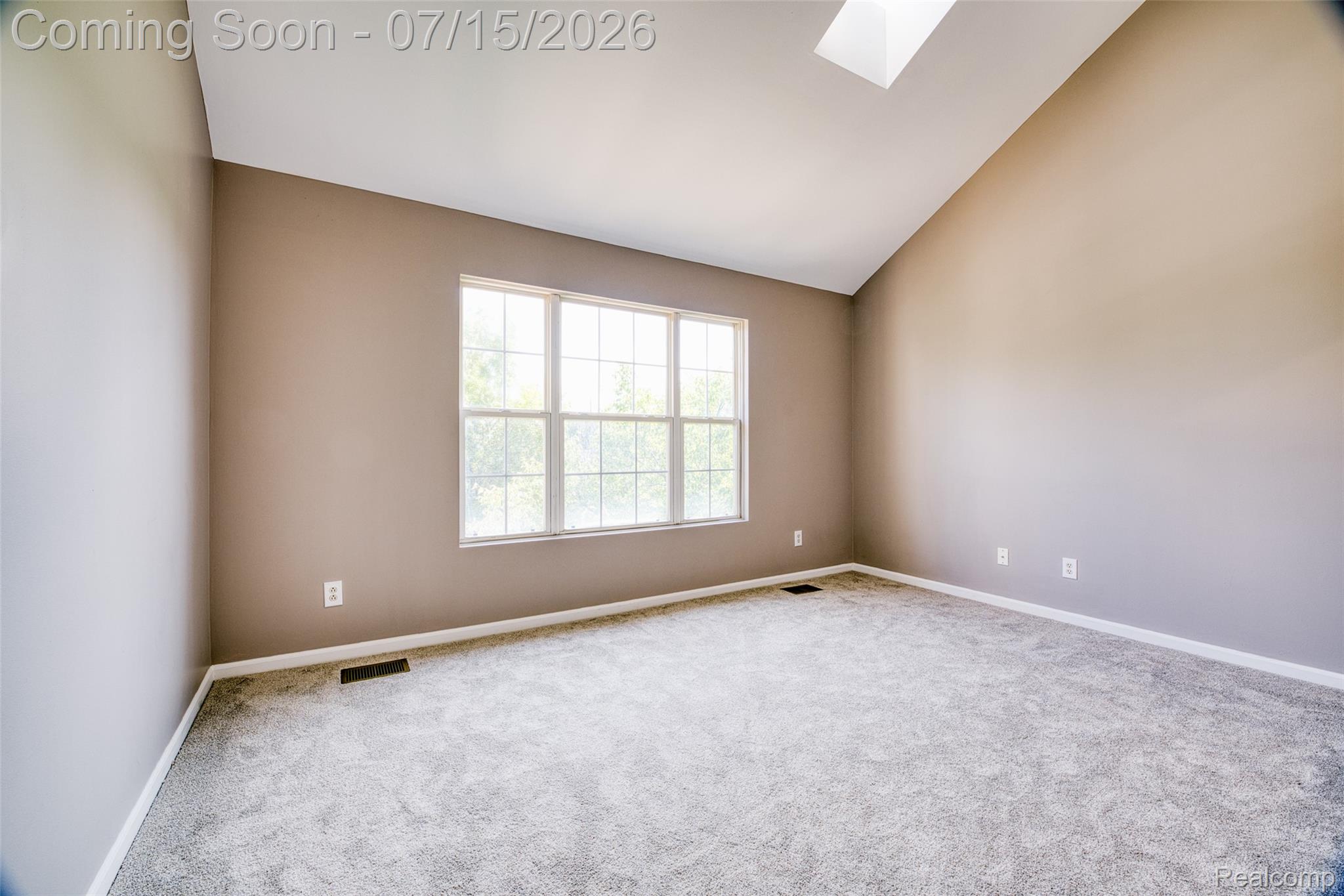 1159 Beaver Run Troy, MI 48083 - Photo 17 of 32 image-19.jpg