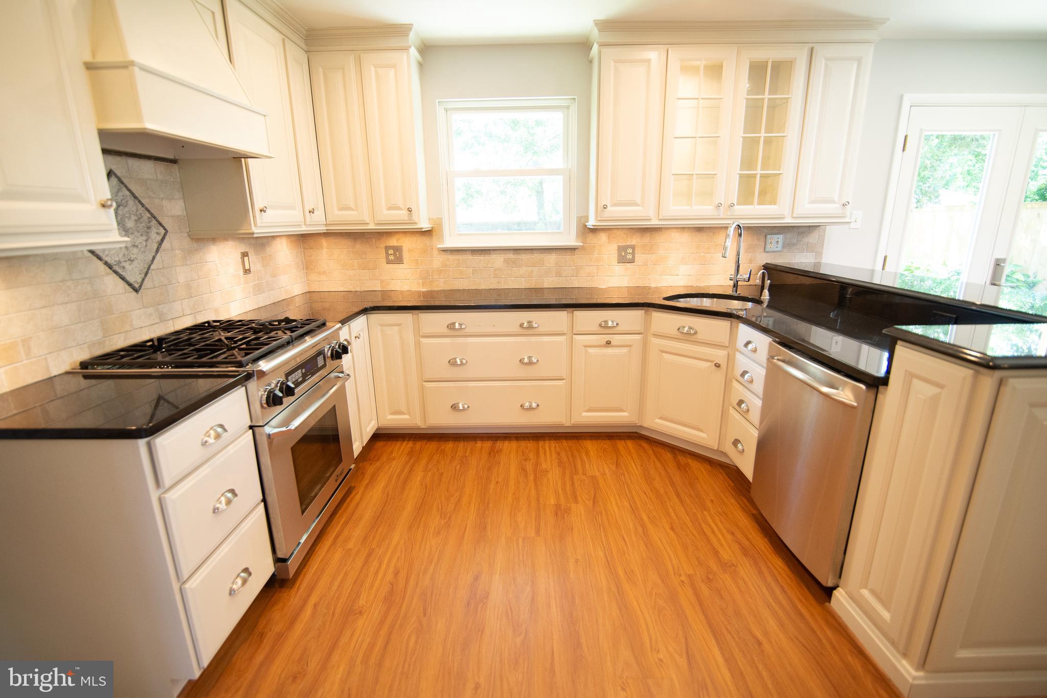 5414 Gainesville Road Springfield, VA 22151 - Photo 12 of 35