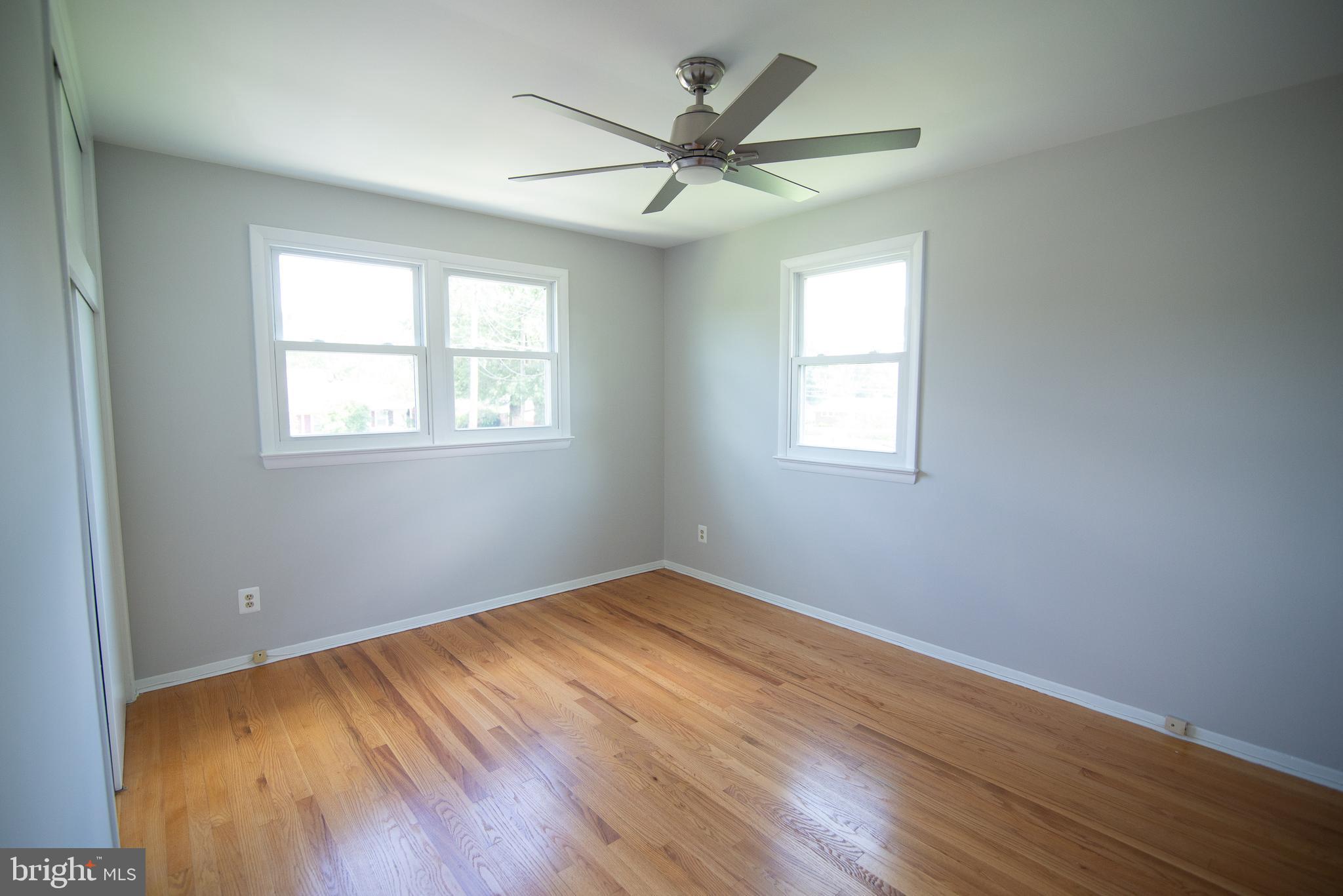 5414 Gainesville Road Springfield, VA 22151 - Photo 18 of 35 Bedroom 1