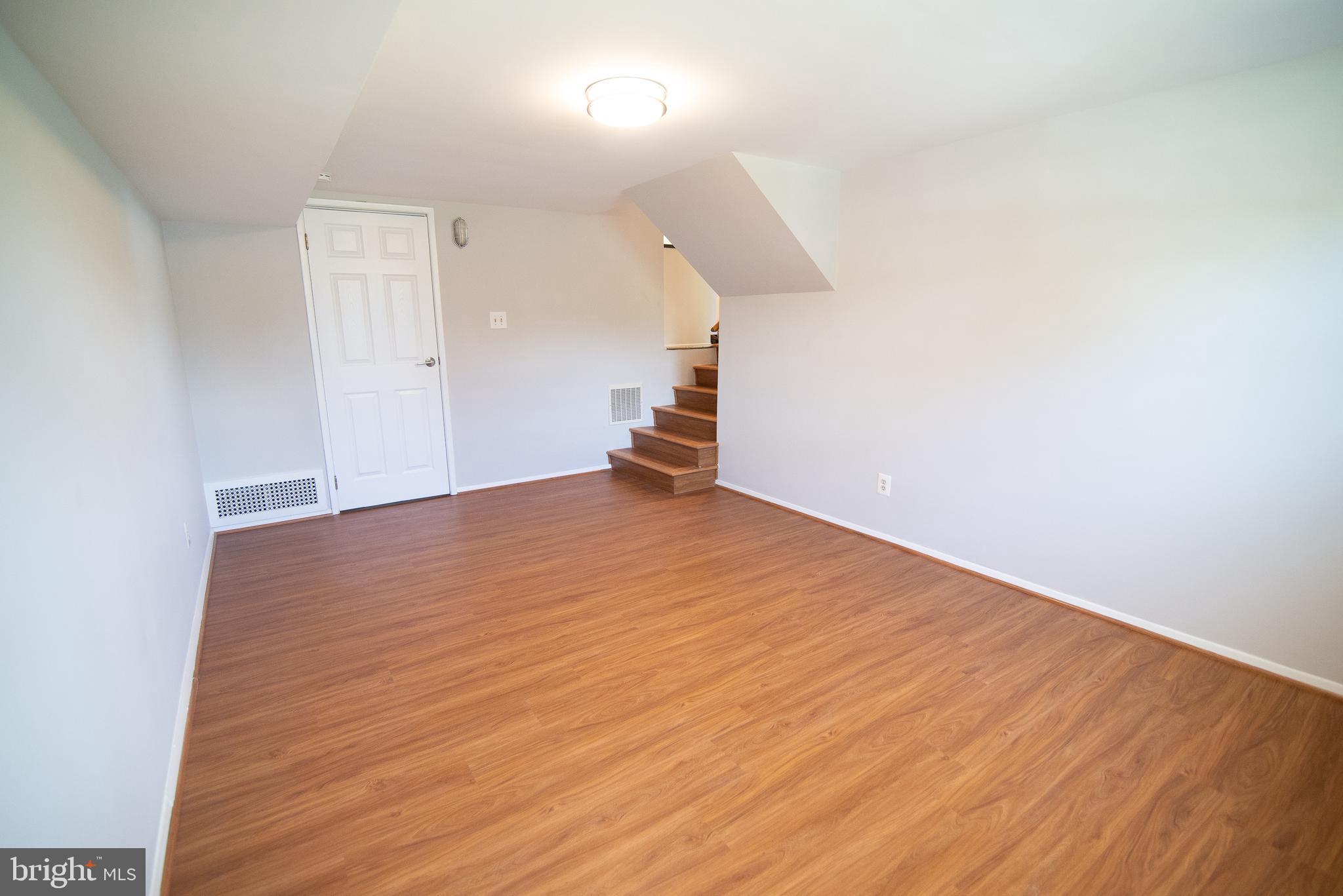 5414 Gainesville Road Springfield, VA 22151 - Photo 25 of 35 Rec room